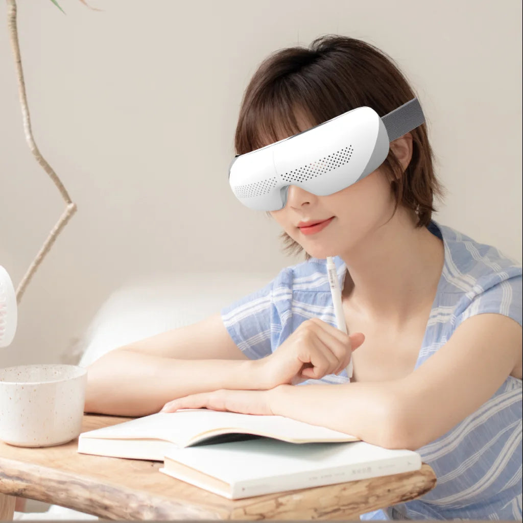 Portable Visible Eye Massager with Bluetooth Music Eye Care Device Sleep Eye Mask with 4 Mode Massage Muscle Gift for Mom Dad
