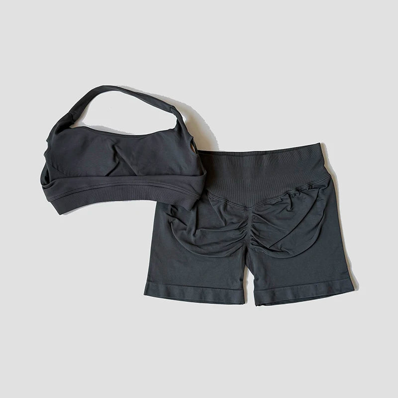 Sexy Halter Neck Beautiful Back Bra High Waist Peach Sports Shorts Suit Pilates Training Gym Fitness Bra Workout Activewear